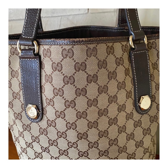 🔥SOLD🔥AUTHENTIC GUCCI SHOULDER BAG TOTE - Picture 7 of 14